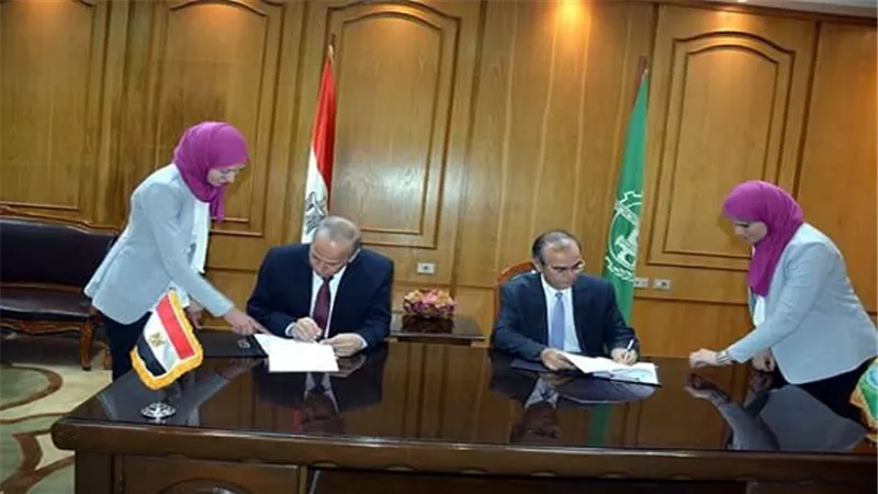 محافظ القليوبية.. بروتوكول تعاون مشترك لإنشاء مشروعات تنموية تخدم أهالي المحافظة