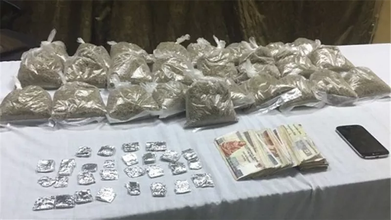 ضبط 6 أشخاص وبحوزتهم 4,885 كيلو فودو، وكيلو حشيش، 300 جرام هيروين 