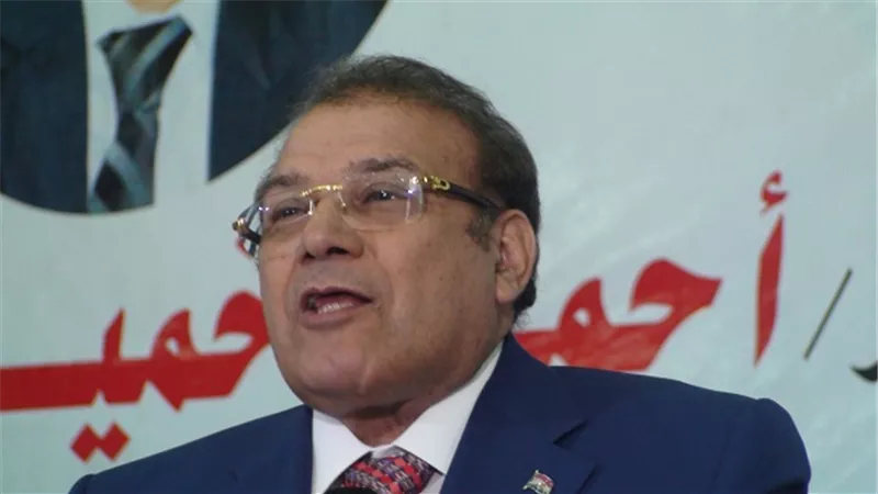 حسن راتب بمؤتمر 