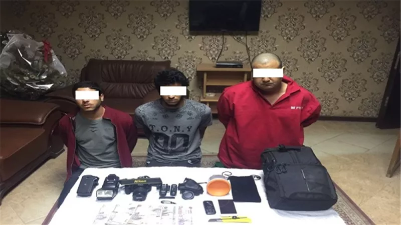 ضبط 3 أشخاص قاموا بإستدراج مواطن والإعتداء عليه