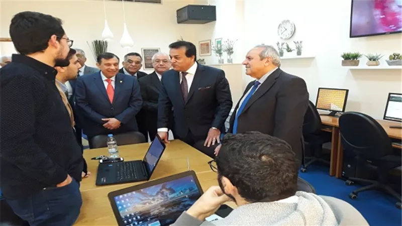 وزير التعليم العالى يتفقد جامعة بيروت العربية