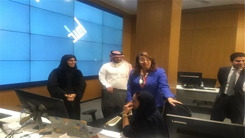 والى تزور مركز اعتدال وتشيد بالإمكانيات البشرية والتكنولوجية المستخدمة لمحاربة الفكر المتطرف خلال زيارتها للرياض 