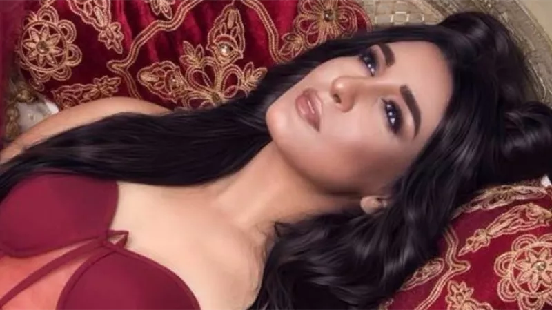 وقف فنانة شهيرة وترحيلها من مصر.. هنا التفاصيل