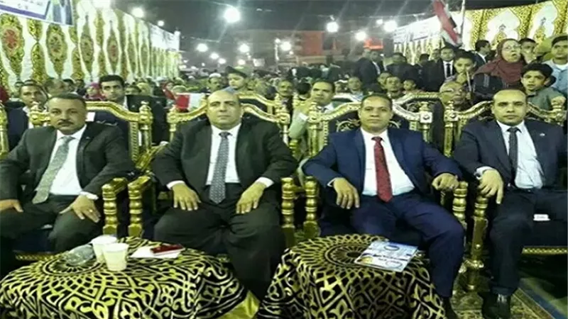 بالصور .. مؤتمر حاشد لدعم الرئيس بمدينة بنها