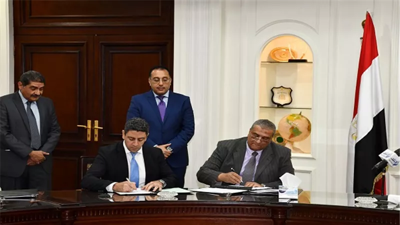 وزير الإسكان يشهد توقيع مذكرة تفاهم مع مجموعة هيلتون العالمية لإدارة وتشغيل فندقين بالعلمين الجديدة