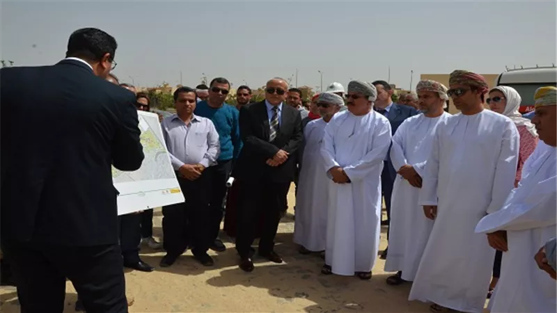 وزير إسكان سلطنة عمان يزور 