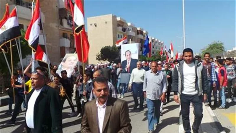 الجمعة .. مسيرة حاشدة لدعم الجيش والشرطة بكفر شكر