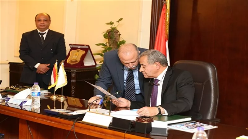 وزير التموين يرأس اجتماع الجمعية العامة للشركة القابضة للصناعات الغذائية