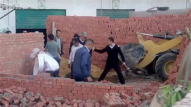 رئاسة حي الاربعين تسترد قطعة ارض ملك الدولة  حاول احد المواطنين الاستيلاء عليها