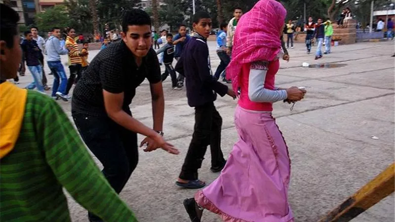 12 شخص يتحرشون بالفتيات في السويس.. ماذا كان مصيرهم؟