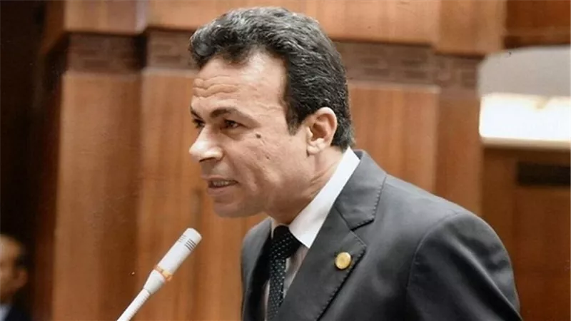 برلماني يطالب بمحاسبة وزير التنمية المحلية لإهانته النواب