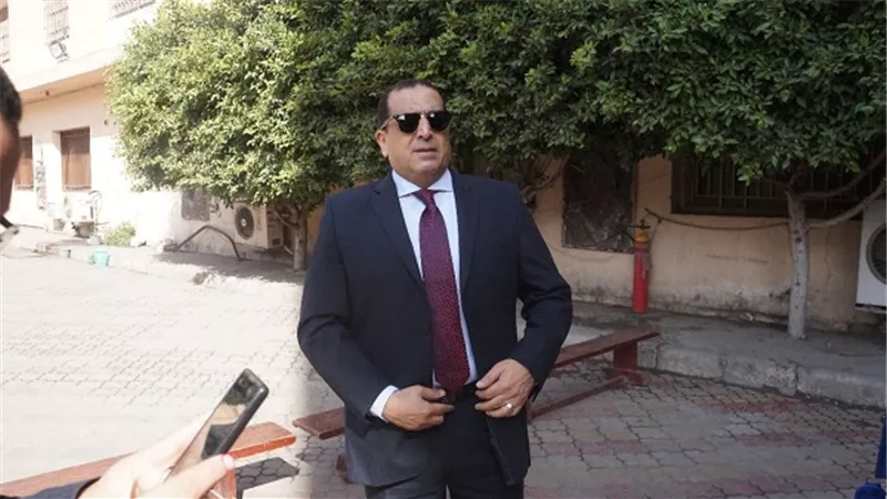 رئيس مصلحة الضرائب يصوت في انتخابات الرئاسة