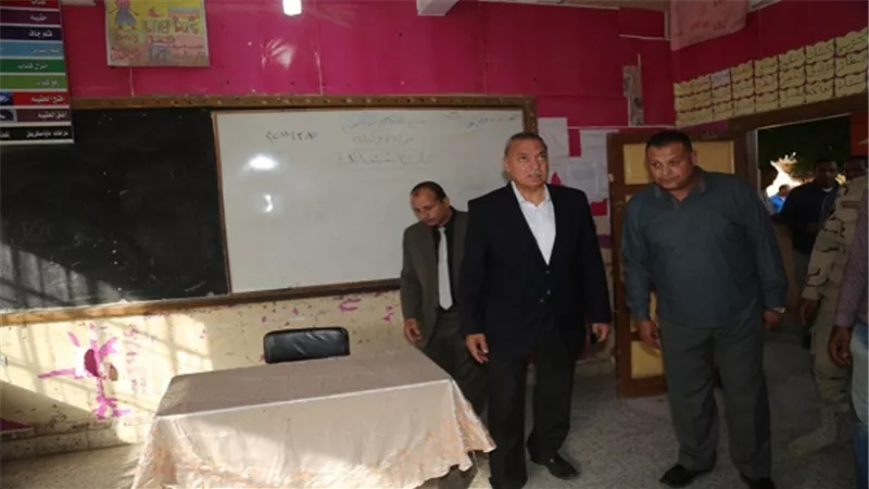 محافظ قنا يتفقد الاستعدادات للانتخابات الرئاسية