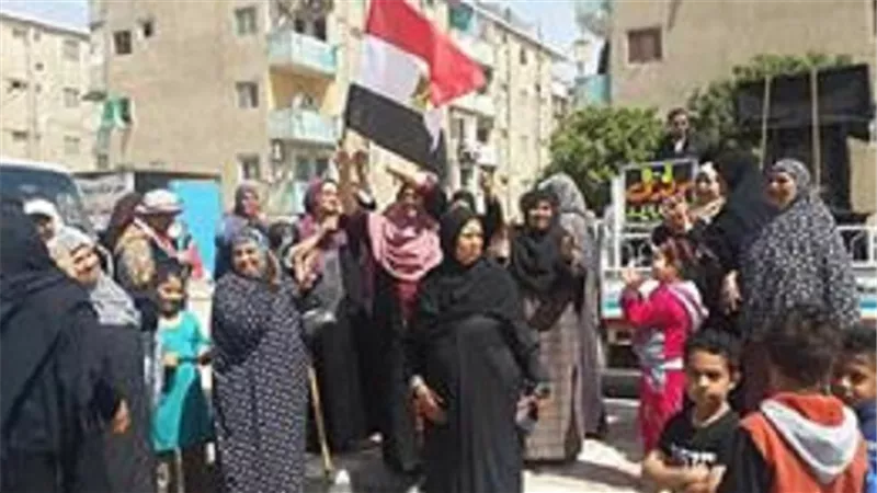 محافظ السويس يتابع انتخابات الرئاسة فى القطاع الريفى