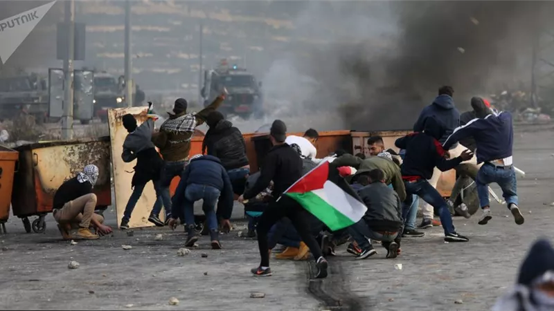 اشتباكات دامية في فلسطين.. وهذه حصيلة المصابين