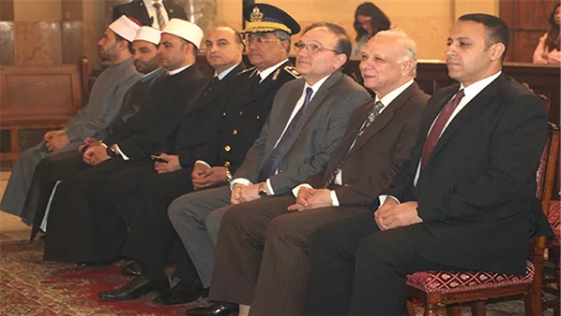 محافظ القاهرة يشارك الأرمن الأرثوذكس احتفالات عيد القيامة المجيد 