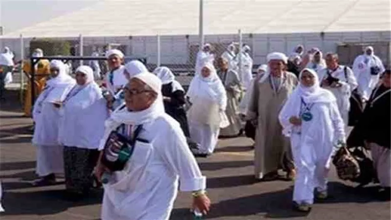 طوارىء بميناء سفاجا لتوديع اول افواج المعتمرين