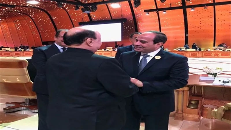 السيسي يؤكد.. موقف مصر الثابت المساند للحكومة الشرعية في اليمن