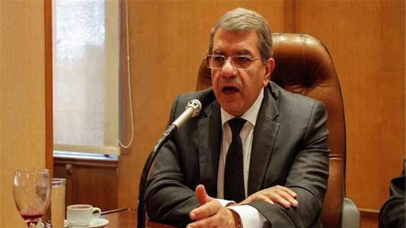 وزير المالية: انخفاض عجز الموازنة 1.3% خلال العام المالي 2017 /2018