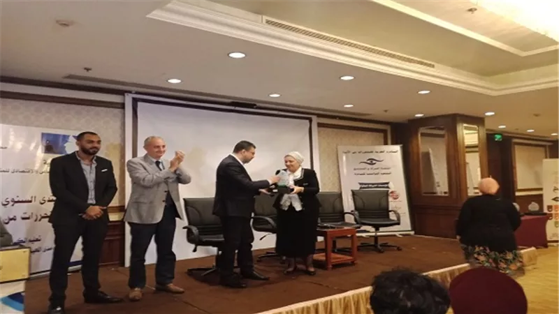 عمرو الليثى يُعلن اسماء الفائزين بمنتدى تمكين المتحررات من الأمية