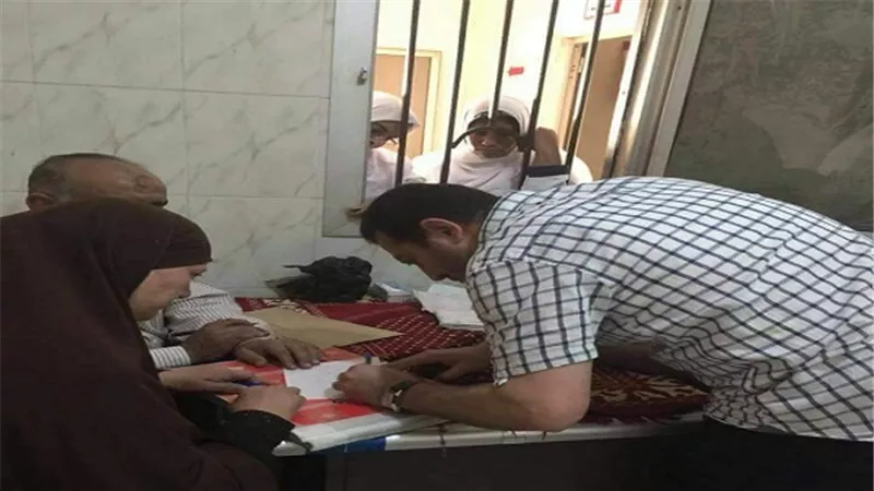 بالصور.. إحالة 24 طبيب بشري وصيدلي وممرض للتحقيق بشبين القناطر 