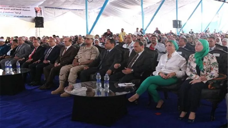 بالصور.. جامعة السويس تقيم ندوة 