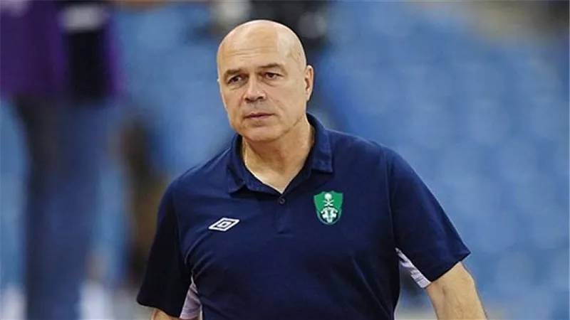 إنفوجراف.. إنجازات المدير الفني الجديد للزمالك