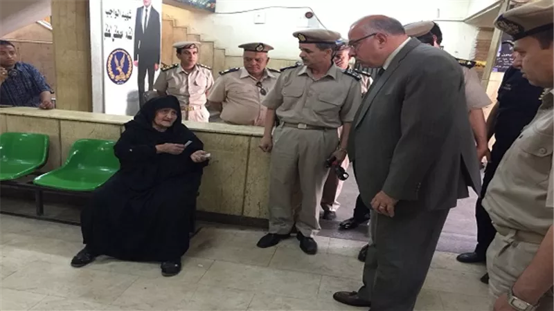 بالصور.. مدير أمن القليوبية يتفقد الخدمات الأمنية بقسم ثاني شبرا الخيمة
