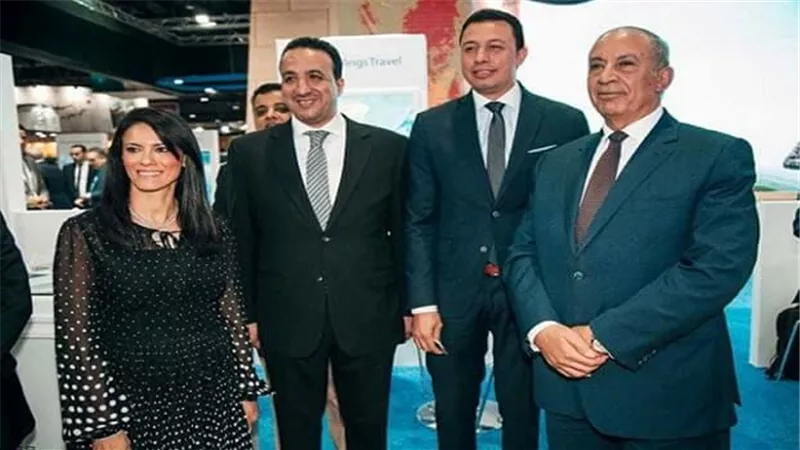 محافظ البحر الأحمر: ملتقى السفر العربى فرصة للتواصل مع العاملين فى السوق العربية وبحث سبل جديدة للترويج السياحى 