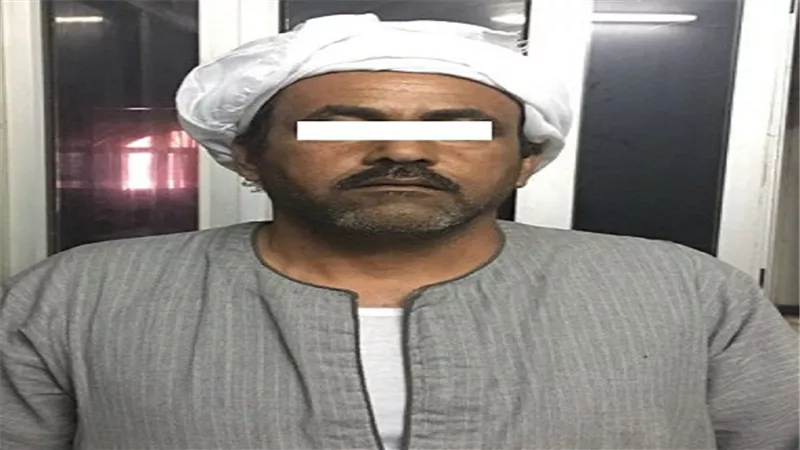 ضبط قضيتى إتجار غير مشروع فى النقد الأجنبى بمحافظتى سوهاج والأقصر