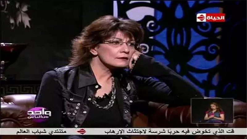 بالفيديو.. سماح أنور: أول حب فى حياتى كان 