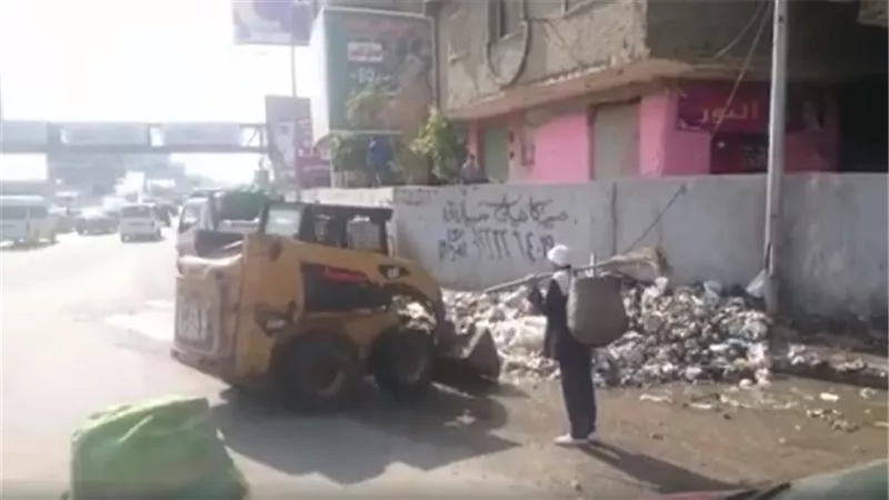 حملة نظافة بمحور 26 يوليو و طريق سقارة السياحى بالجيزة