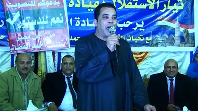 نقيب الفلاحين يهنئ الرئيس السيسي وعمال مصر بعيد العمال 