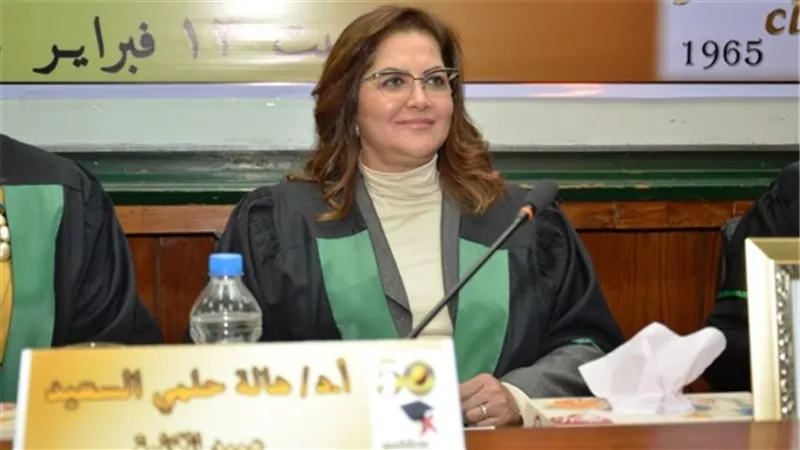 السعيد: قطاع الصناعة بدأ في تحقيق معدلات نمو اقتصادي يتجاوز 5.6٪ 