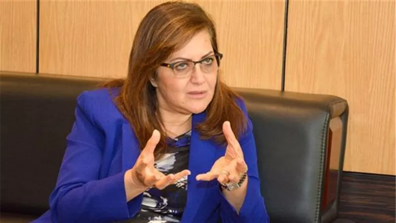 وزيرة التخطيط: الدين العام فى الحدود الآمنة وأننا قادرون على سداد ديونها بكفاءة والتزام