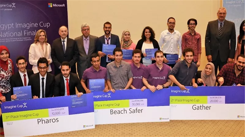 عبد الغفار ينيب الدكتور عصام خميس للمشاركة فى فعاليات الاحتفال بالإعلان عن نتائج مسابقة كأس التخيل