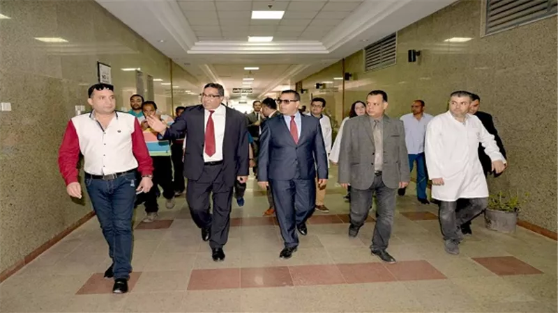 رئيس جامعة المنصورة يتفقد الخدمات الطبية وانشاءات المراكز الطبية  الثلاثة الجديدة 