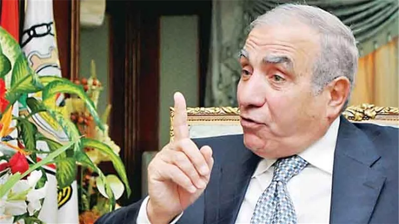 وزير التنمية المحلية يتفقد مقر مركز تدريب التنمية المحلية بسقارة 