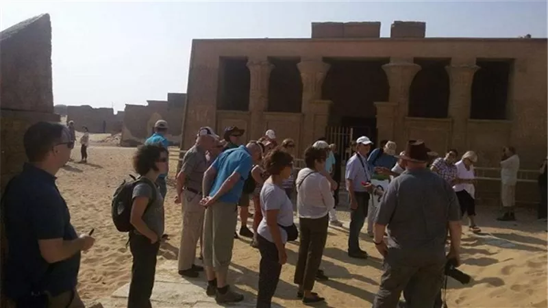 وفد سياحى فى المنيا لاكتشاف التاريخ الفرعونى