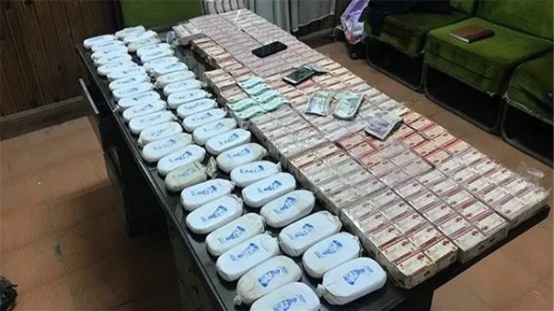 ضبط عاطل بحوزته 4 كيلو حشيش بشبين القناطر