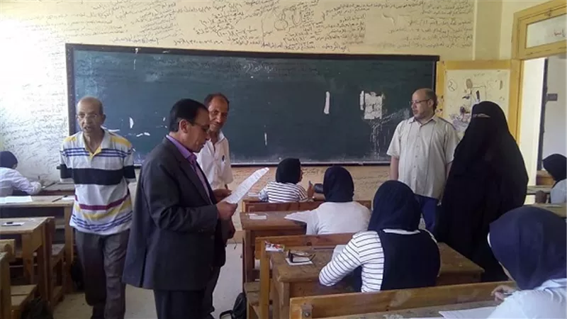 تعليم السويس: لا شكاوى من اللغة العربية والدين فى  امتحانات الدبلومات الفنية