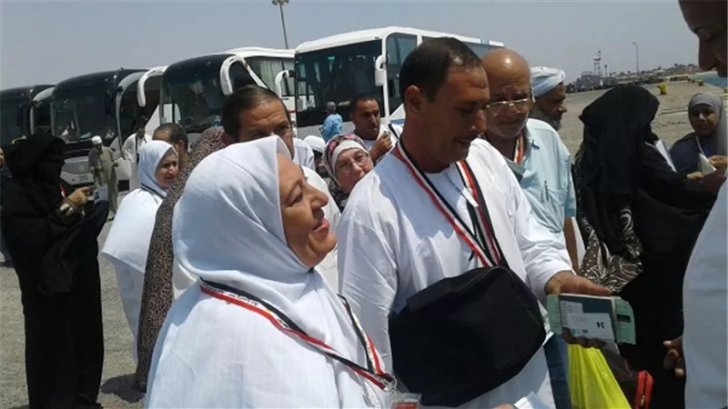 882 معتمر يغادرون ميناء سفاجا.. الى السعودية
