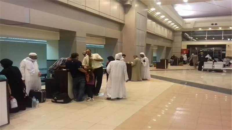 وصول وسفر 2937 راكب و معتمر بمينائى سفاجا و الغردقة