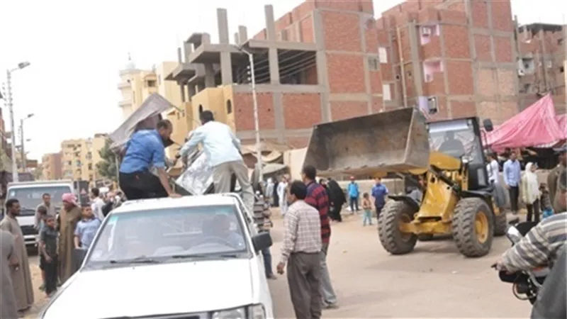 تحرير 51 محضر إشغال طريق وبناء مخالف بالمنيا