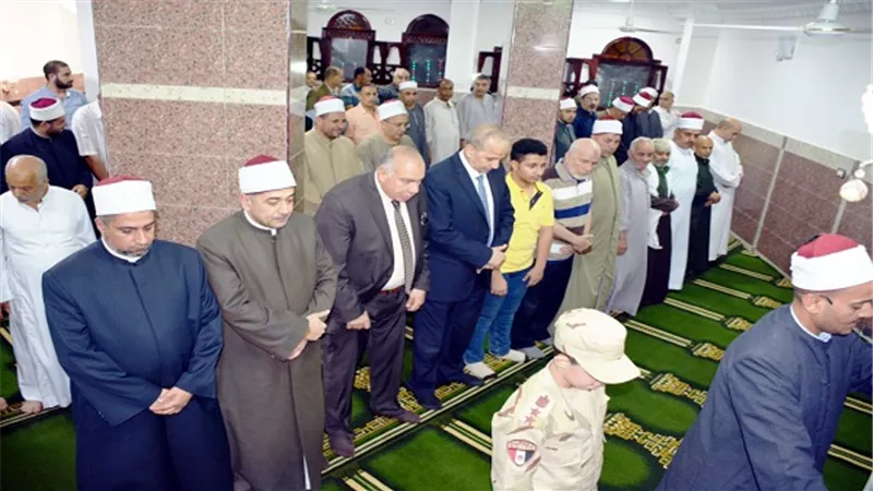 محافظ القليوبية يفتتح مسجد الشهيد العقيد مدحت طلعت بمدينة بنها