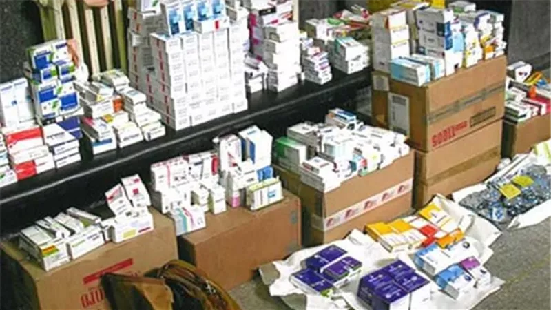 ضبط 8500 عبوة وقرص عقاقير وأدوية غير مسجلة بوزارة الصحة 