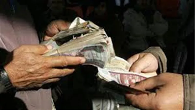 الأموال العامة تضبط مسئولا استولى على مليون جنيه.. من هو؟