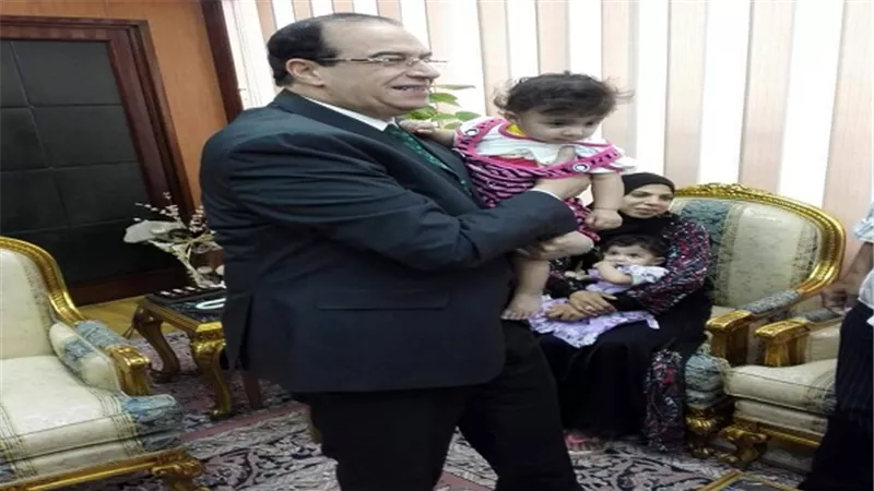 الشعراوي.. توفير الرعاية الكاملة لاسرة تؤام مستشفي المنصورة