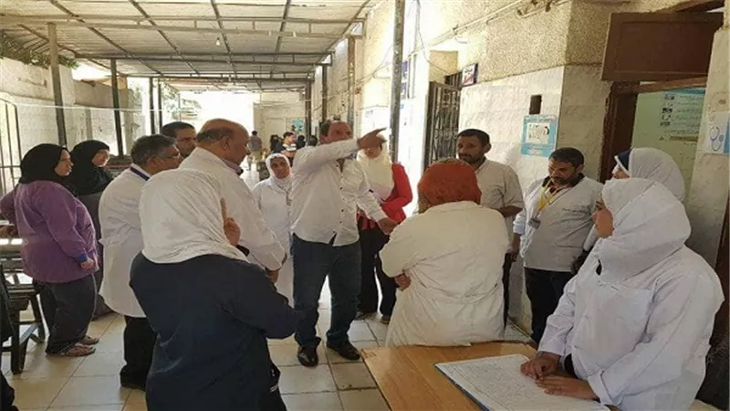 بالصور.. وكيل وزارة الصحة بالقليوبية يتفقد مستشفي حميات بنها