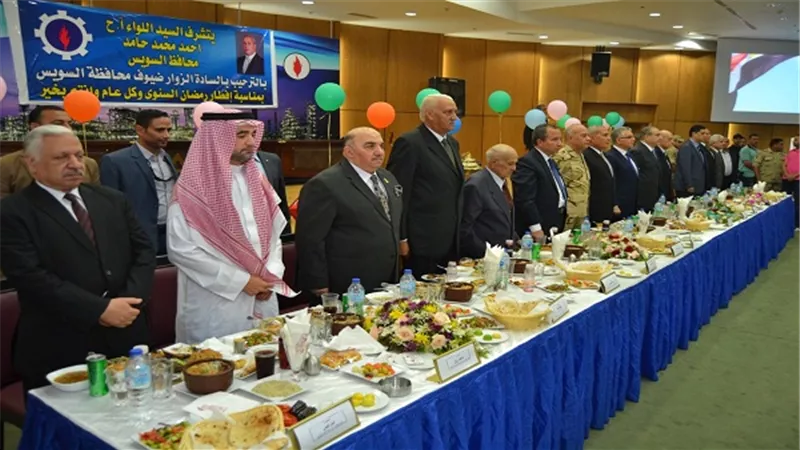بالصور.. محافظة السويس تستدعى المحافظين السابقين للمشاركة فى حفل الافطار السنوى